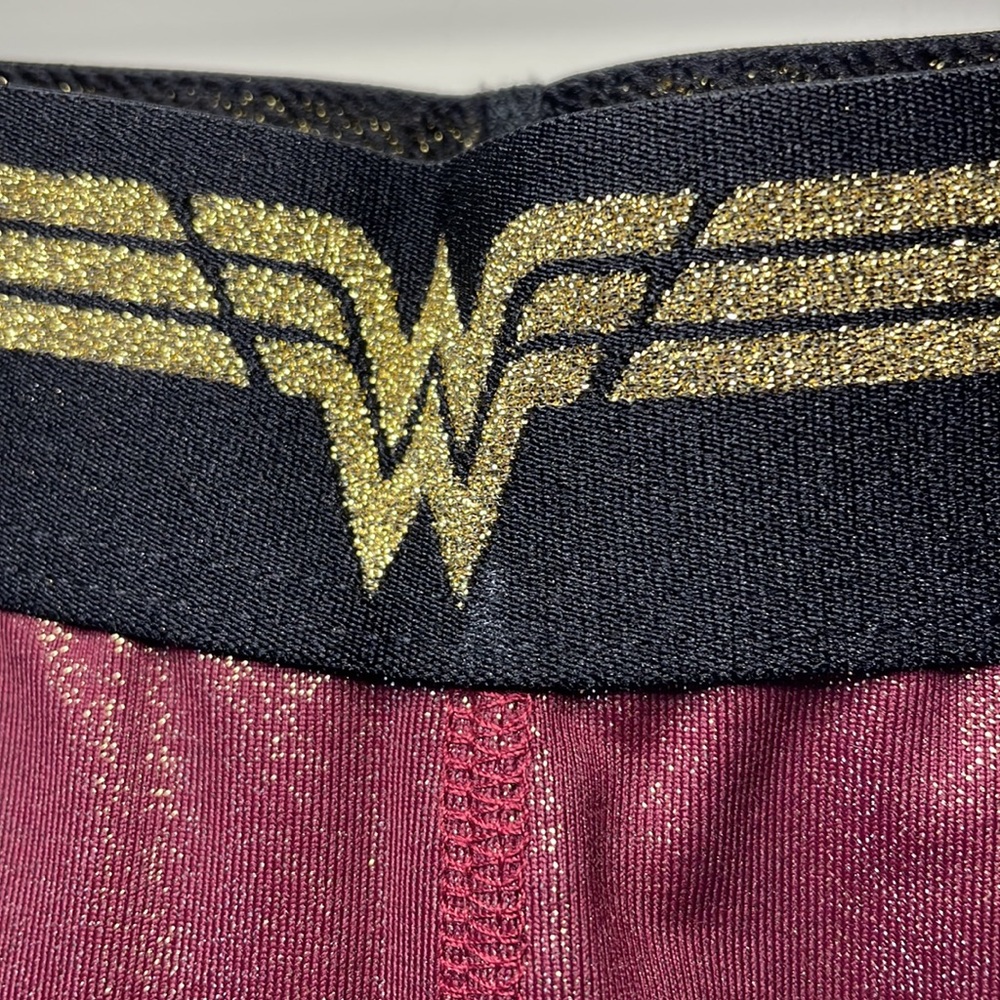 EleVen by Venus Williams red Wonder Woman bike Shorts tennis large Discontinued - Picture 4 of 12